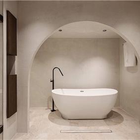 5 bedroom villa with indoor and outdoor pool in Chania town, sleeps 10